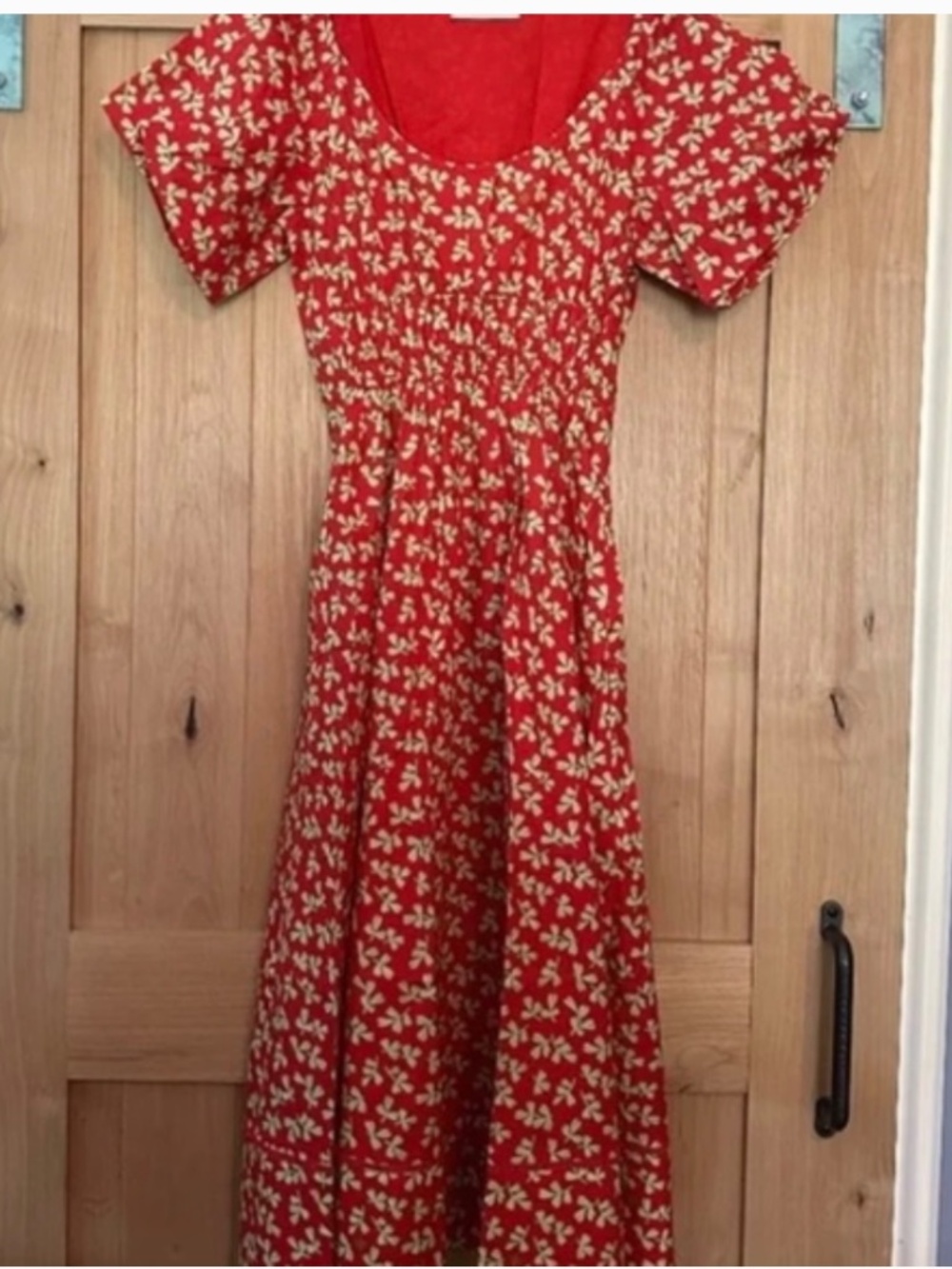 Tory Burch Red Floral Little Leaves Smocked Midi Dress Pockets Size 2 NWOT - Picture 7 of 9